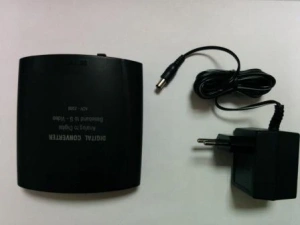 конвертер adv2000 с аналогового сигнала  3rca на цифровой toslink-стерео, rca&s-video